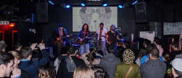 286969_399641196874089_585700325525889147_o